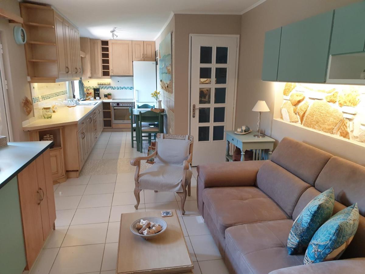 Deluxe Apartment Near The Airport Adults Only Porto Rafti Exterior photo