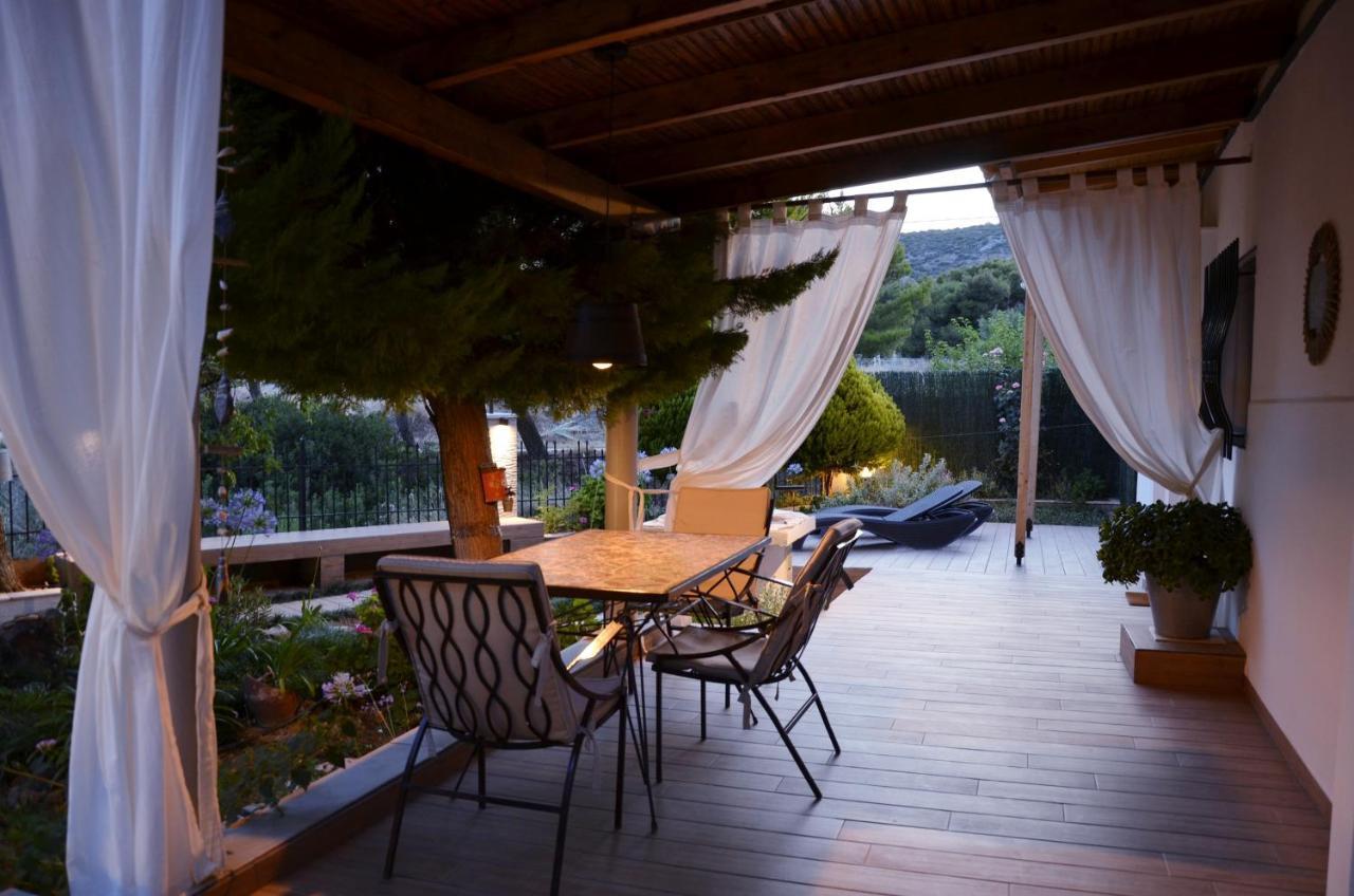 Deluxe Apartment Near The Airport Adults Only Porto Rafti Exterior photo