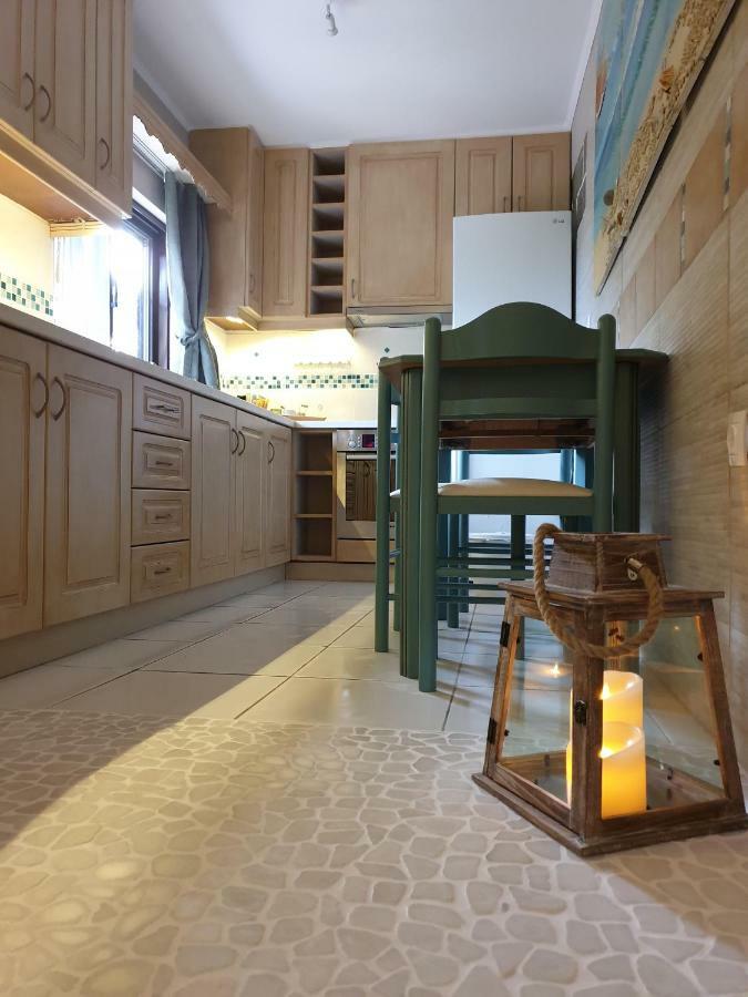 Deluxe Apartment Near The Airport Adults Only Porto Rafti Exterior photo